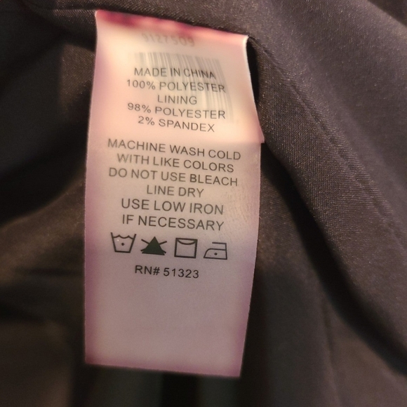 Vince Camuto floral bloom bomber jacket - Picture 9 of 15